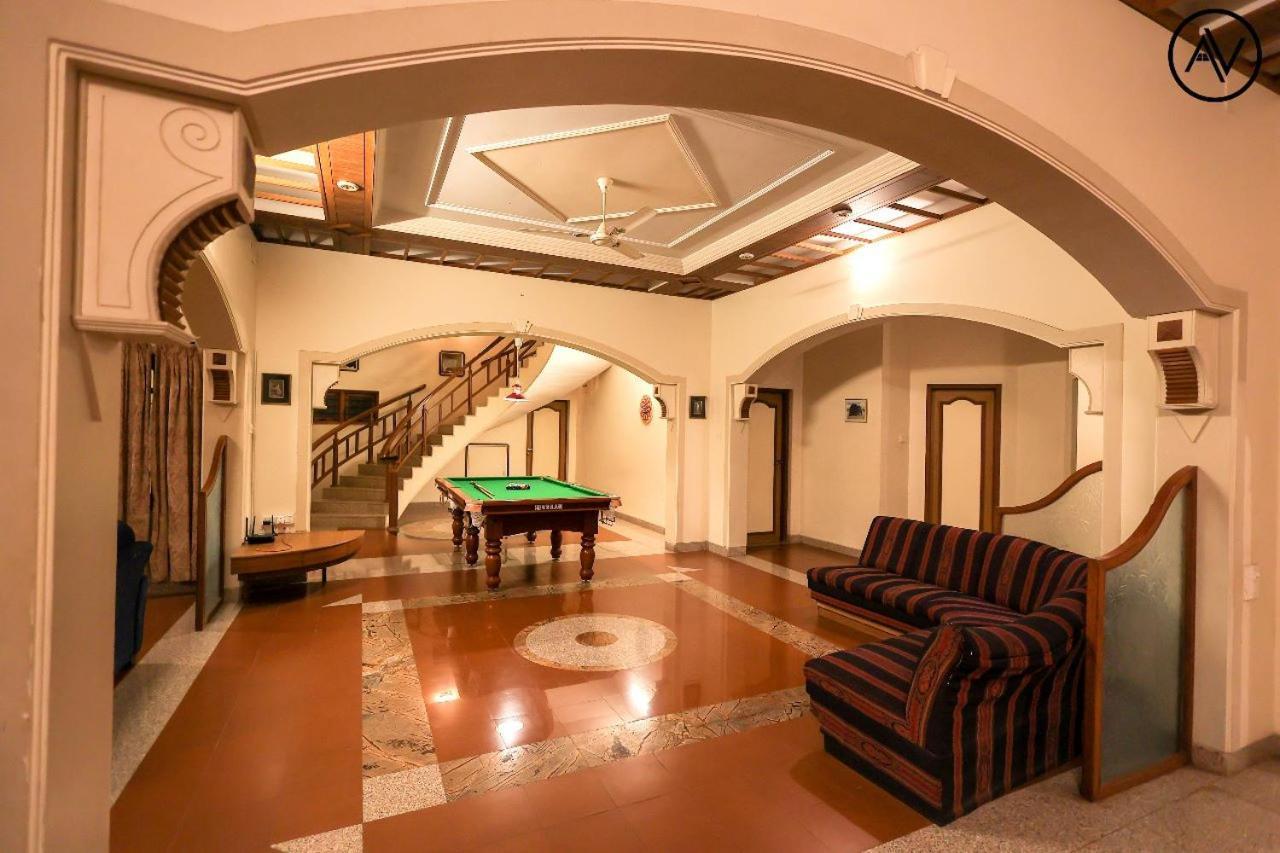 ARCUS VILLA - Swimming Pool/AC/Luxurious Mahābaleshwar Extérieur photo