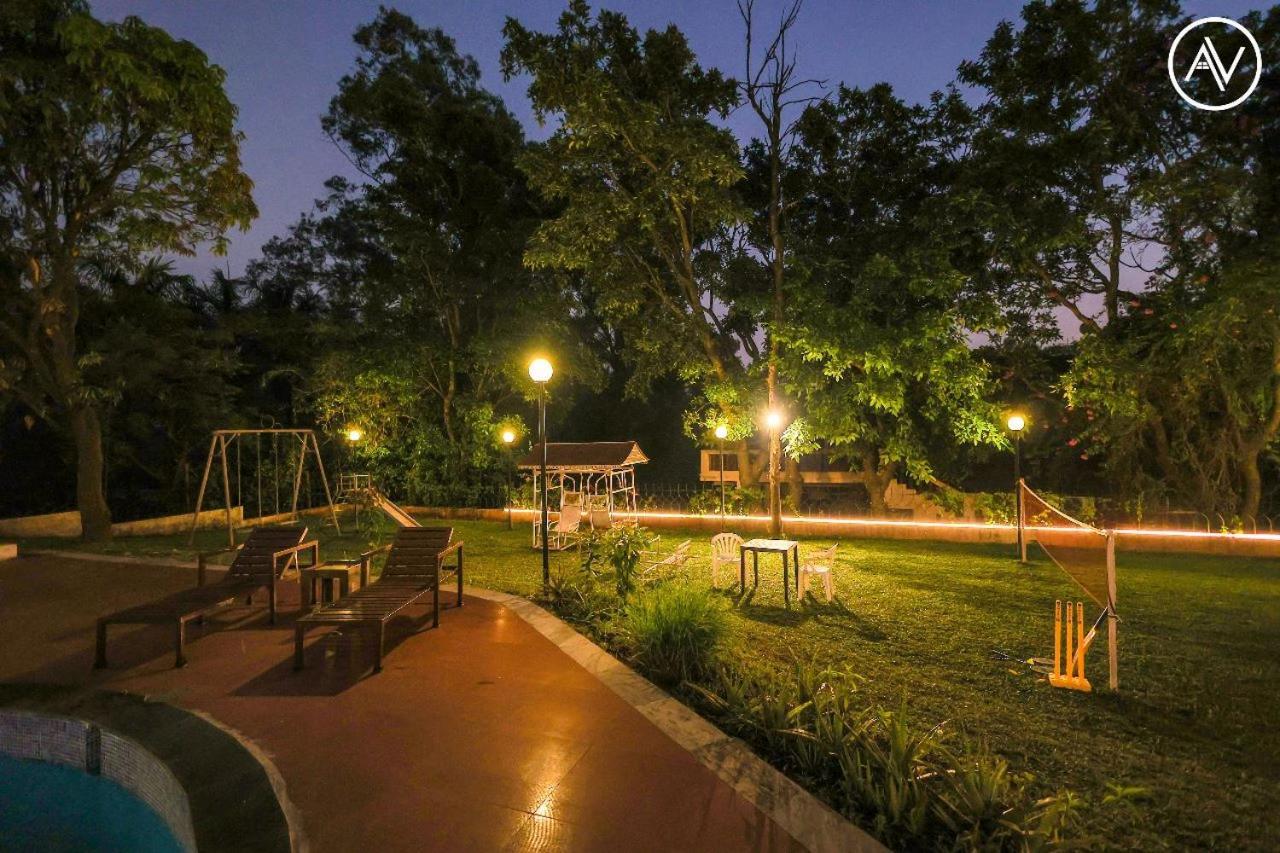 ARCUS VILLA - Swimming Pool/AC/Luxurious Mahābaleshwar Extérieur photo