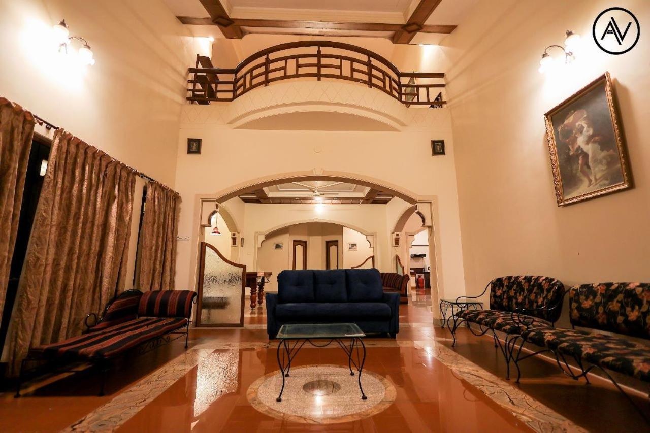 ARCUS VILLA - Swimming Pool/AC/Luxurious Mahābaleshwar Extérieur photo